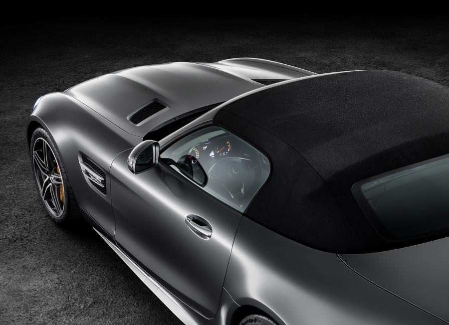 Детали экстерьера Mercedes-AMG GT C Roadster 2016 года  (WW) (фото 38 из 50)
